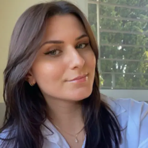 Lisa Demichel Chargée de marketing et développement